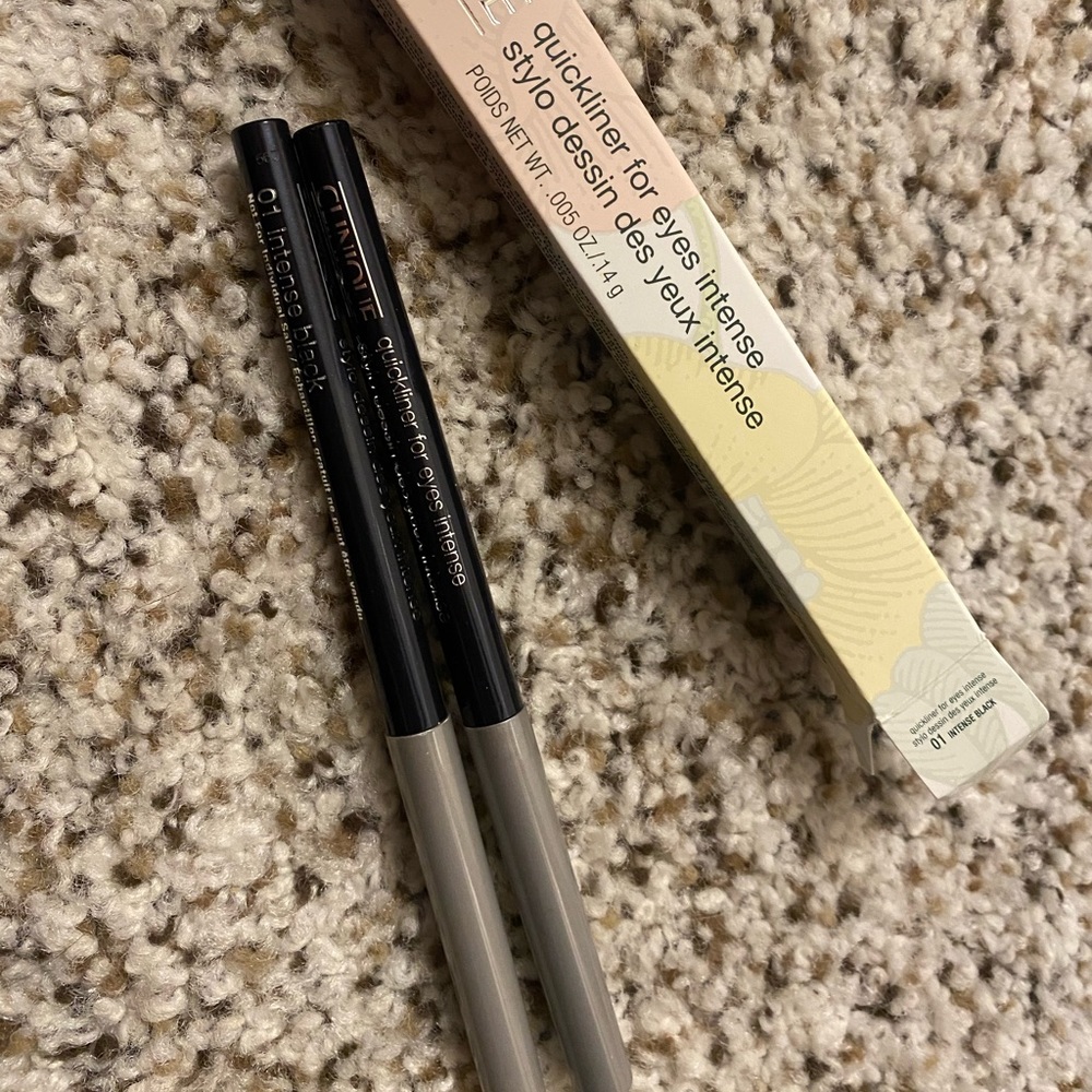 Stocking Stuffer! Clinique quick liner for eyes
